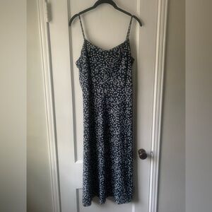 LOFT NWT Navy Blue and White Floral Print Midi Dress